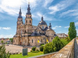 &copy; Comofoto - stock.adobe.com