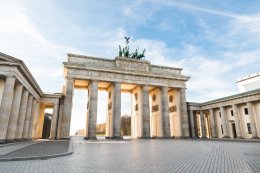 &copy; Andrey Popov - stock.adobe.com