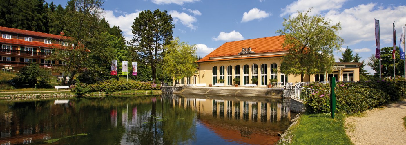 Festhalle in Bad Brambach © Gerhard Köhler - fotolia.com