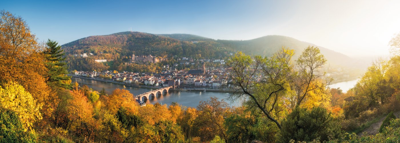 Das herbstliche Heidelberg © eyetronic-stock.adobe.com
