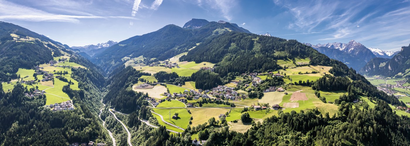 Zillertalpanorama © fottoo - stock.adobe.com