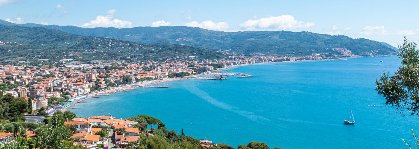 Blick auf Diano Marina © Alessio - stock.adobe.com