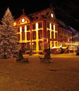 Rathaus Offenburg zur Weihnachtszeit © Stadt Offenburg