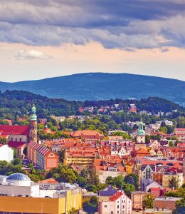 Blick über Hirschberg, Jelenia Gora © borzywoj - stock.adobe.com