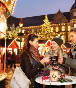 Weihnachtsmarkt in Düsseldorf © Düsseldorf Marketing  & Tourismus GmbH – U. Otte