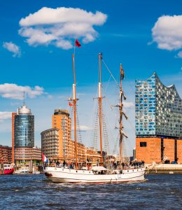 Hamburger Hafen © Mapics - stock.adobe.com