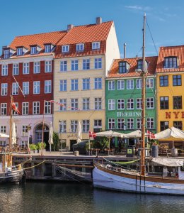 in Nyhavn © VisitDenmark/World Mappers