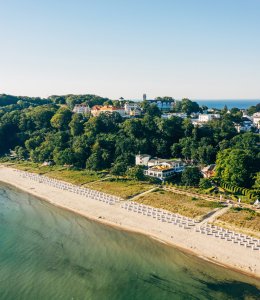 Luftaufnahme des Ostseebads Göhren auf Rügen © TMV/Friedrich