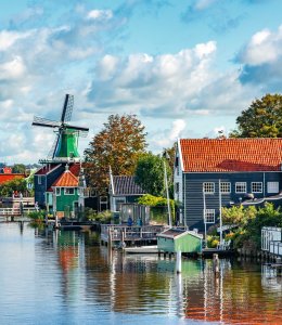 Fischerdorf Volendam © Denis Rozhnovsky - stock.adobe.com