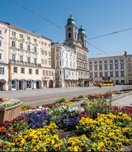 Auf dem Hauptplatz in Linz © Animaflora PicsStock - stock.adobe.com