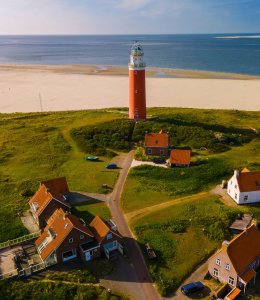 Leuchtturm auf Texel © Shutterstock/fokke baarssen