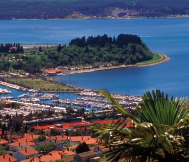Blick auf den Yachthafen von Portoroz © Slovenian Tourist Board/U. Trnkoczy