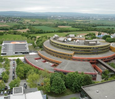 ZDF - Virtuelles Nachrichtenstudio © ZDF/Rico Rossival